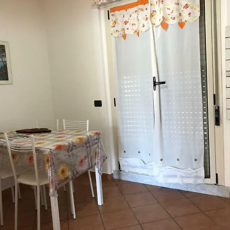 Daire Vacanze Attico Santi Liguria